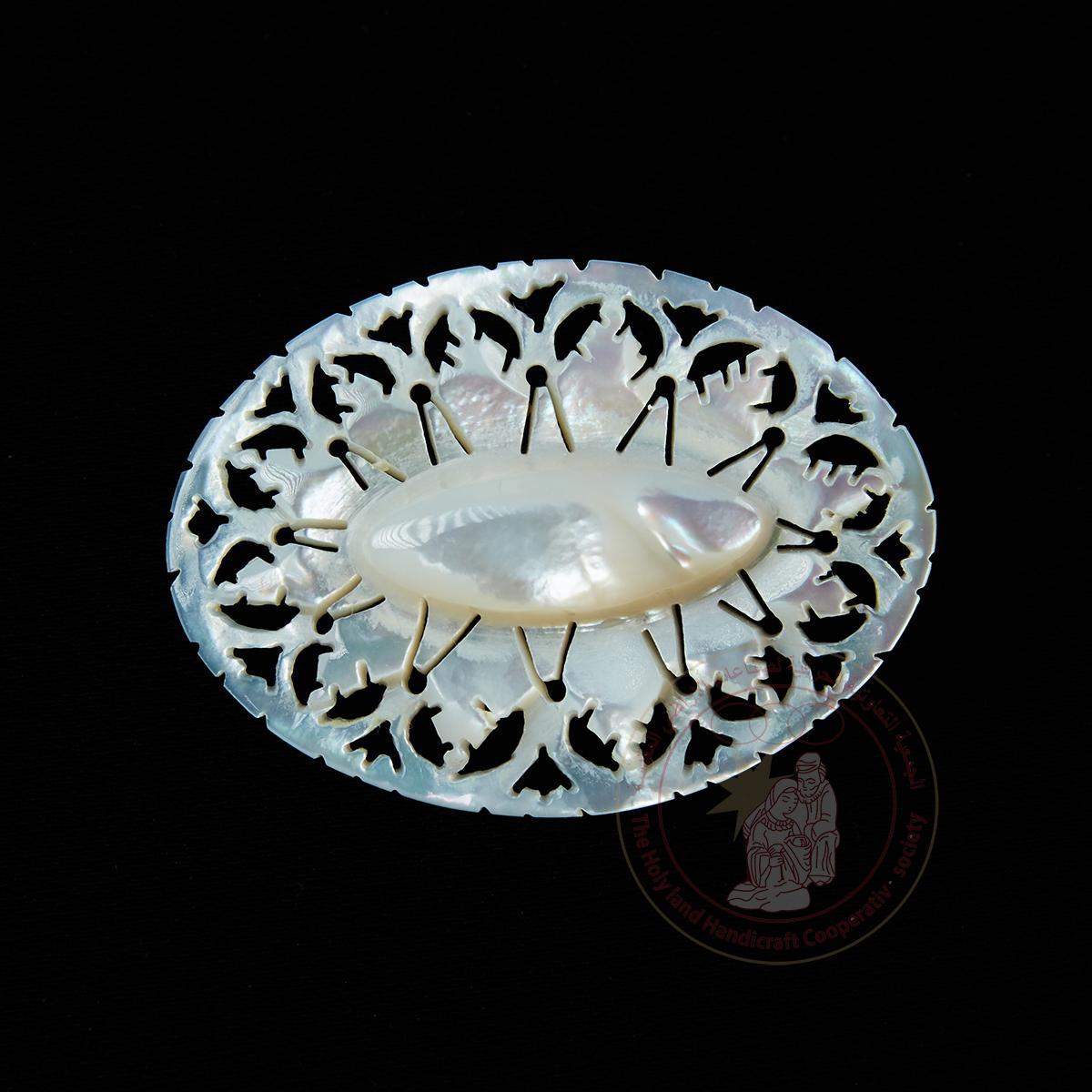 Oval' Brooch - Mother of Pearl