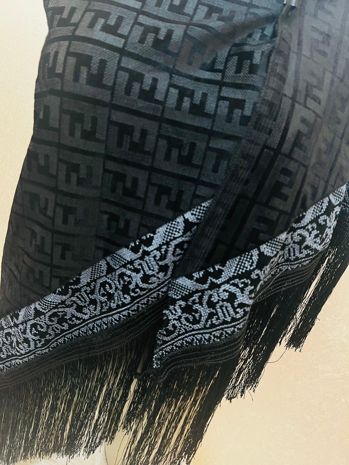 Embroidery SHAWL 2