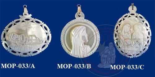 Holy Family Pendant - Mother of Pearl, White Hue