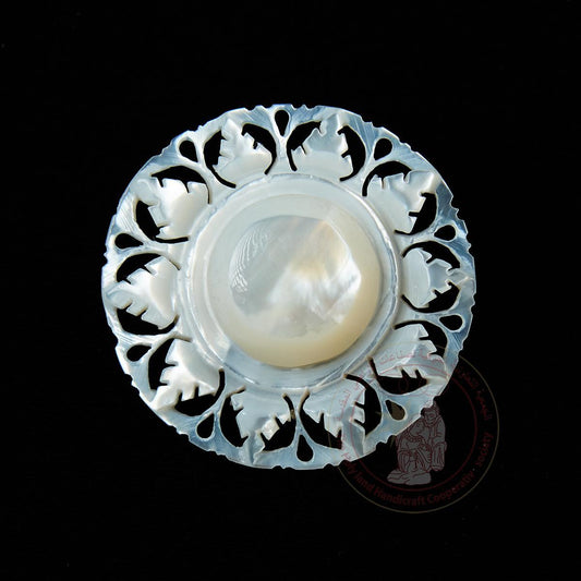 Round 'Leaf Ring' Brooch - Mother of Pearl